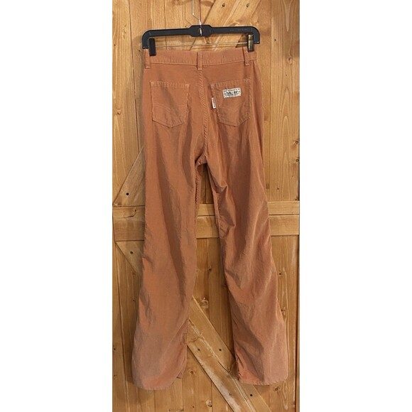 Vtg Levi’s 519 Corduroy Slim Straight Pants Peach High Rise W26 L32 USA Made - Picture 5 of 15
